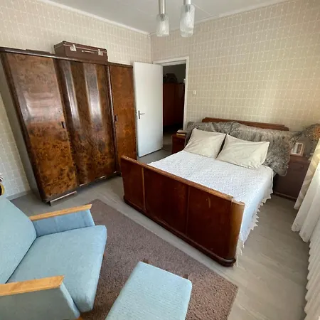 Vaehkjaerve Βίλα Meegomae